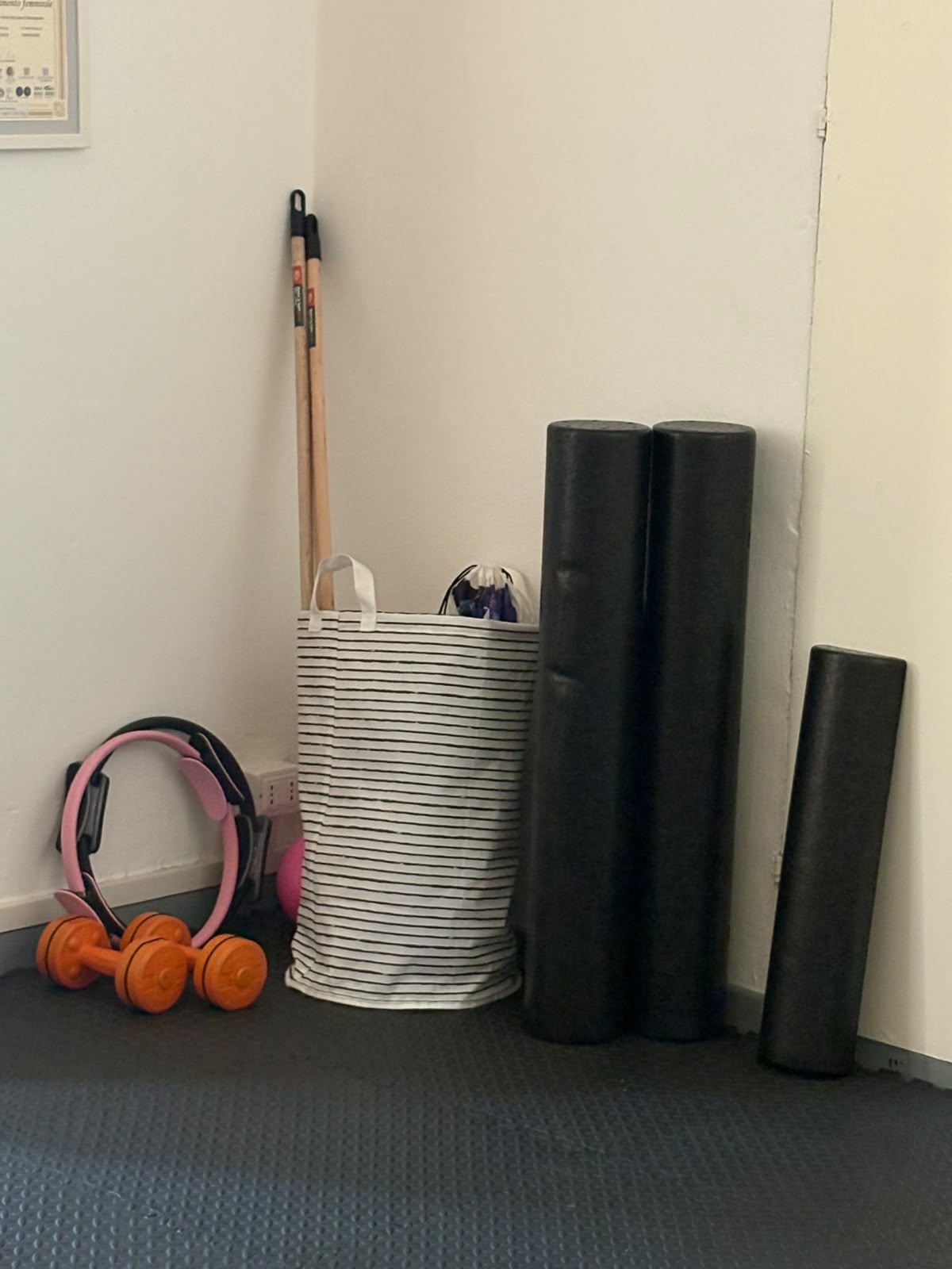 Attrezzatura Pilates Foam Roller e Ring