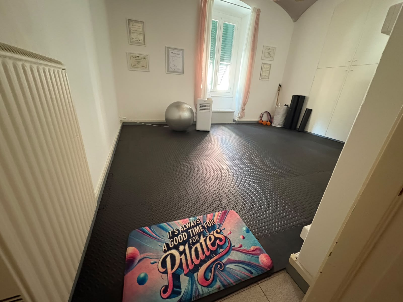 Sala Pilates Reformer con Valeria a Rapallo Beauty KA